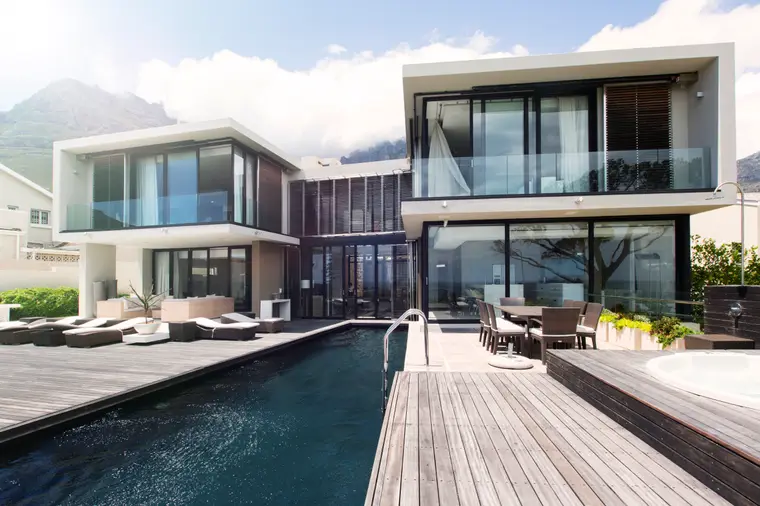 House with Pool